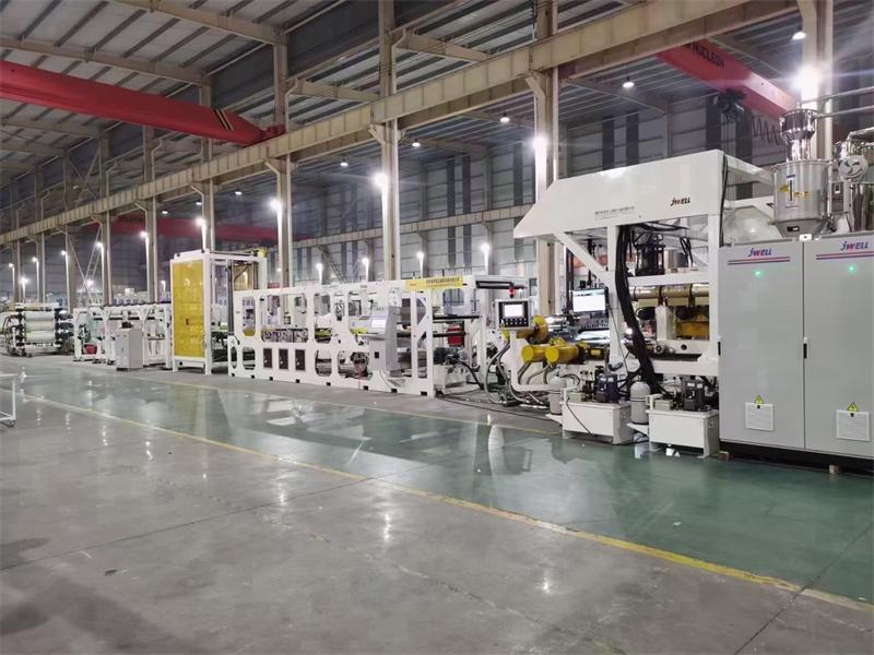 800 kg/h PET twin screw sheet line exported to Spain smooth acceptance